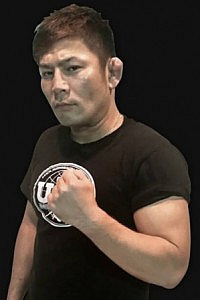 Tomoya Suzuki