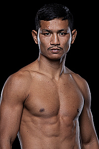 Petsimok PK Saenchai